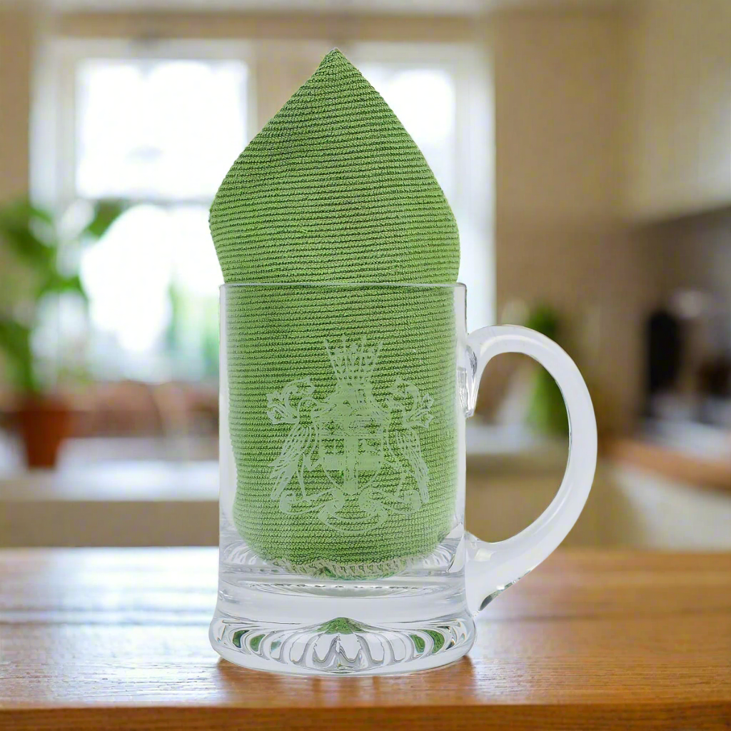 Glass Tankard engraved St Thomas's Hospital Crest